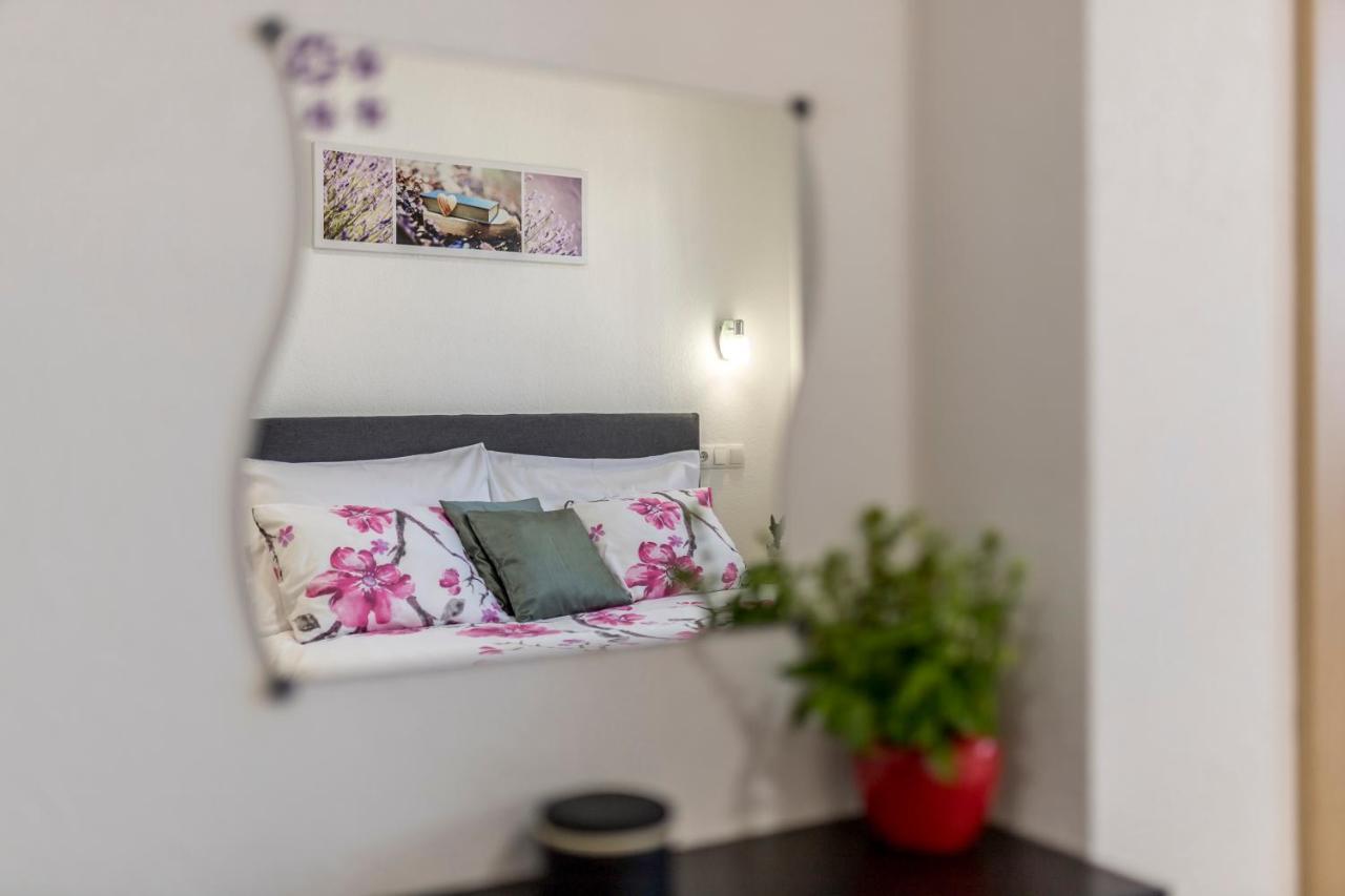 Apart Sa Terasom 250M Od Plaze,Parking,Wi Fi,Rostilj Trogir Exterior foto