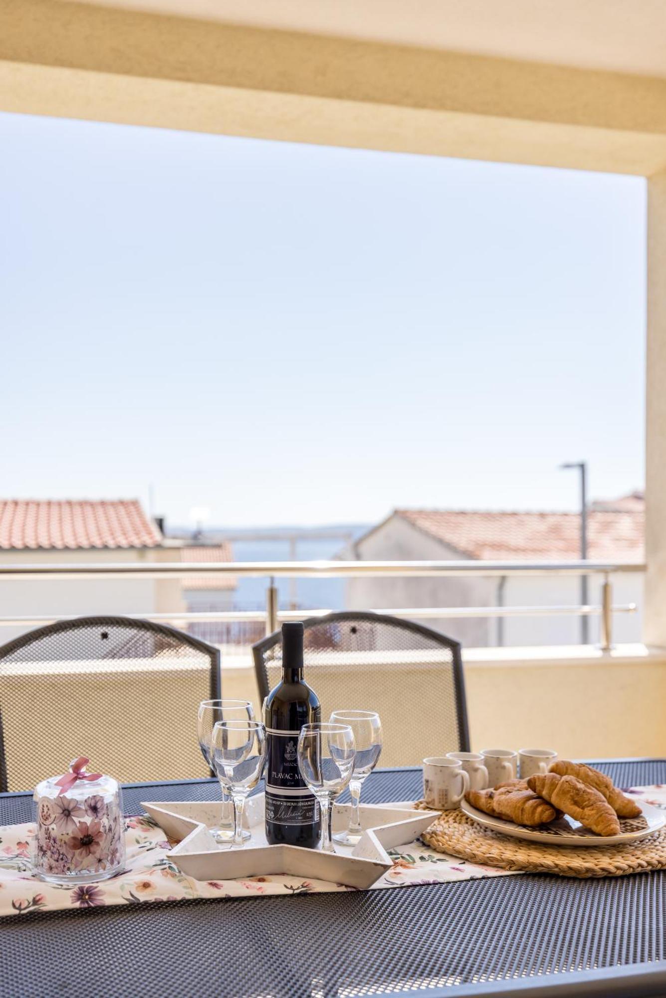 Apart Sa Terasom 250M Od Plaze,Parking,Wi Fi,Rostilj Trogir Exterior foto